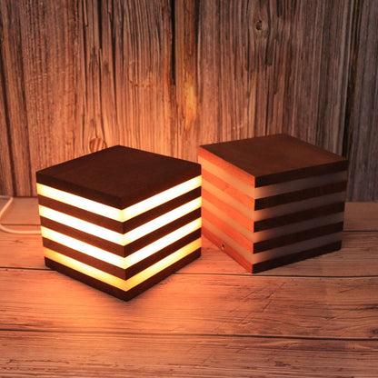 Simple Feedback Gift Office Decoration Lamp