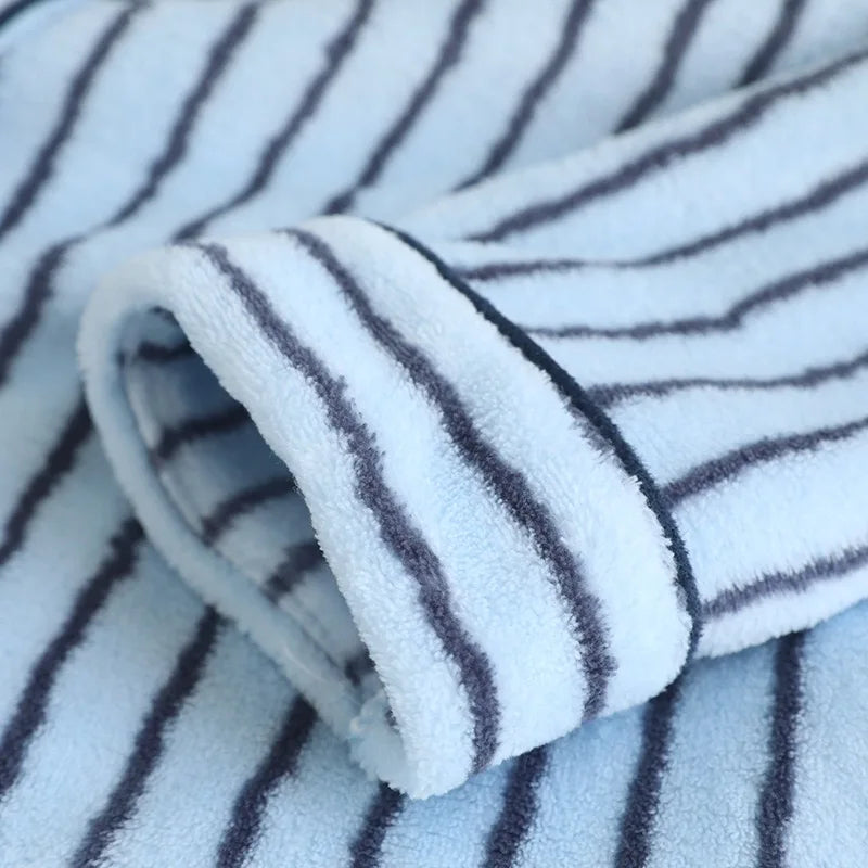 Winter couple pajamas Women's Pajamas Flannel Pajamas 2 Piece Set Warm and Soft Home Clothes men's pajamas Girl's Nightwear